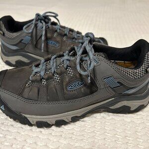 Keen Hiking Shoes